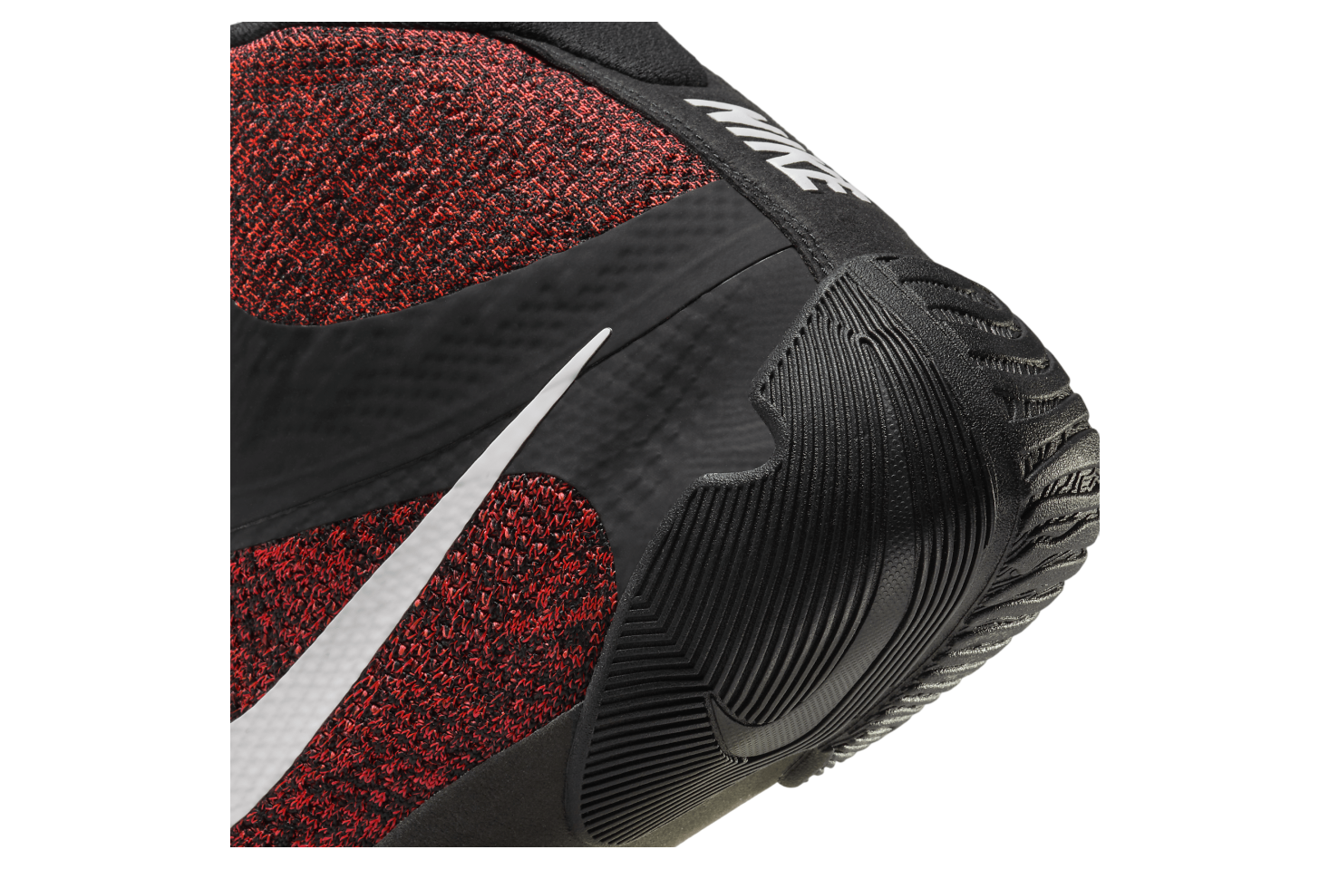 Nike Tawa Black / Red Orbit