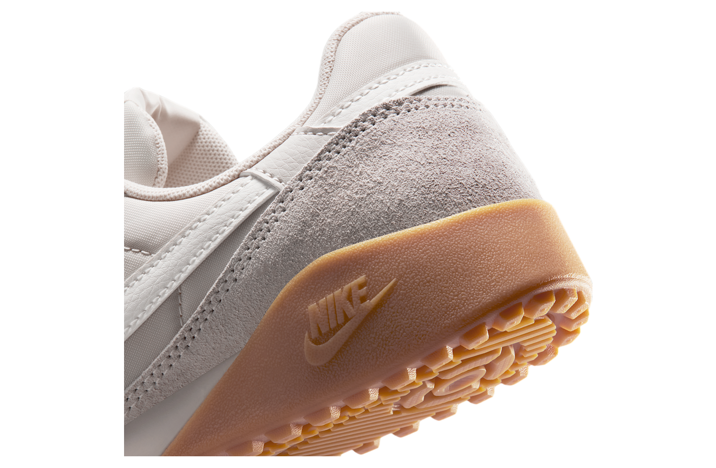 Nike Terra Manta Suede WMNS Light Orewood Brown / Gum Yellow