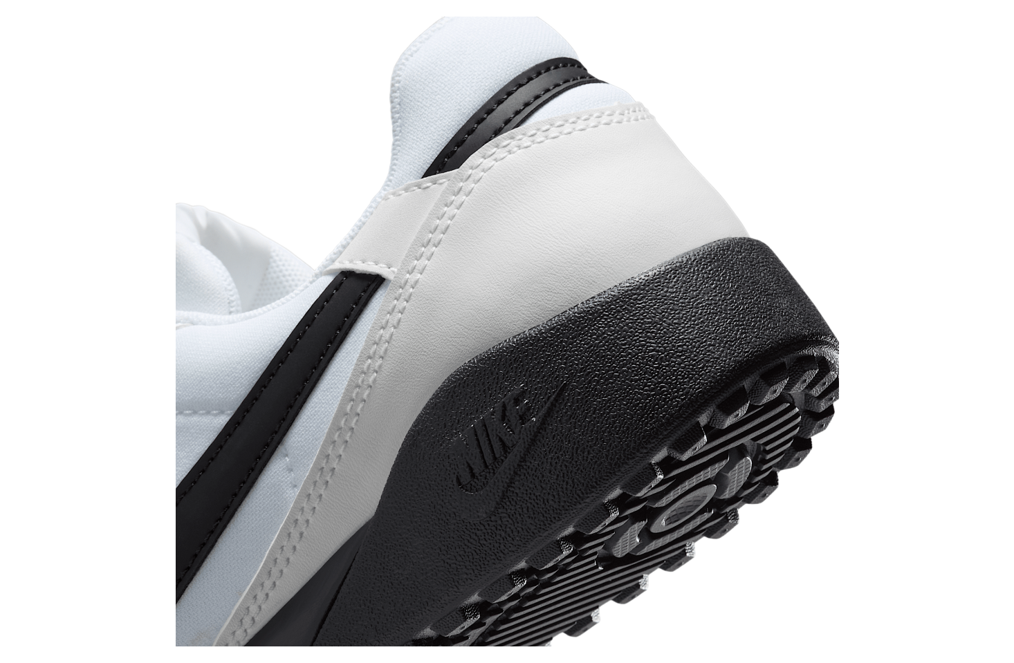 ◆正規品◆NIKE TERRA MANTA WHITE BLACK(W)◆関税込◆人気◆ Nike Terra Manta White / Black - Jul 2025 - HQ4502100