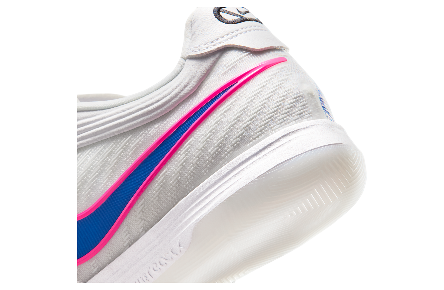 Nike Tiempo Reactgato Low IC White / Pink Blast