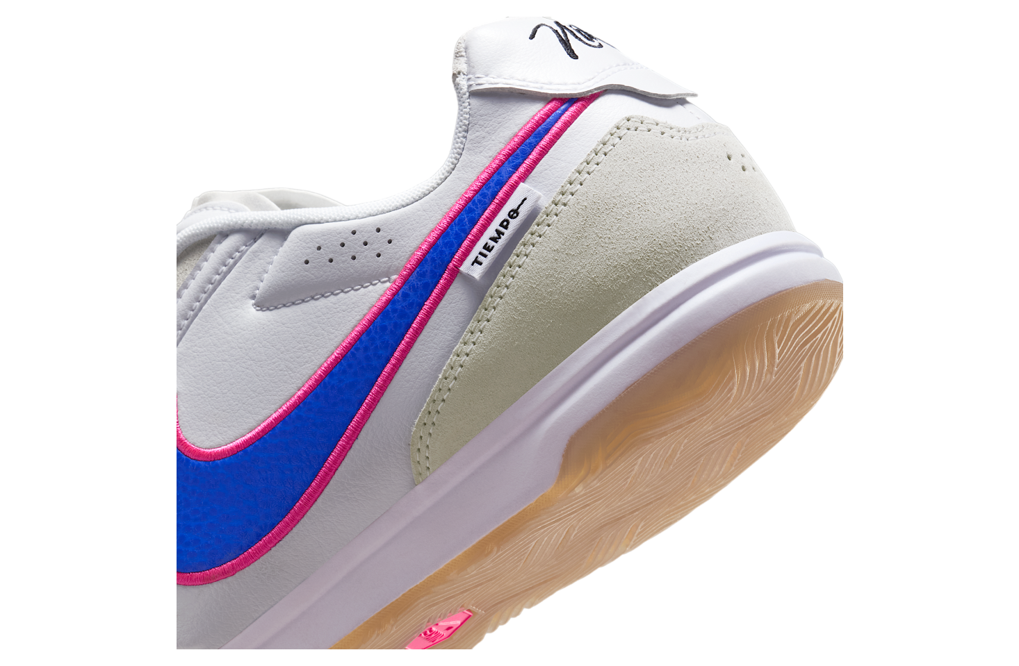 Nike Tiempo Streetgato Low IC White / Pink Blast