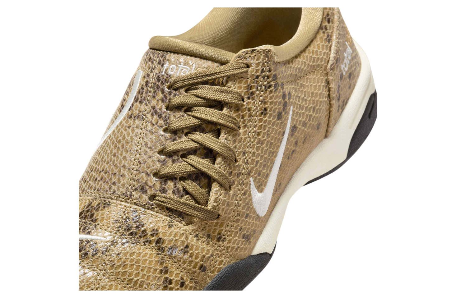 Nike Total 90 Iii Gold Snakeskin