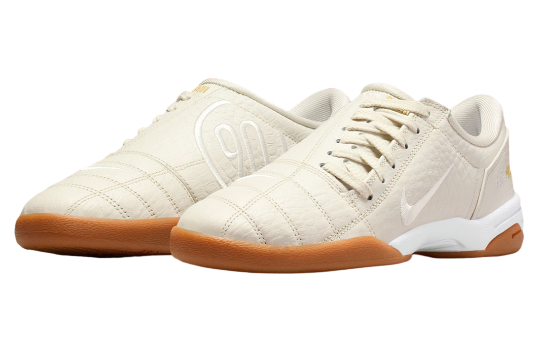 Nike Total 90 Iii WMNS Light Bone / Gum