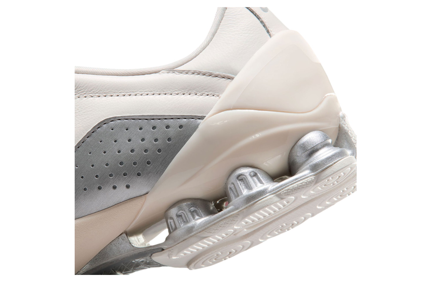 Nike Total 90 Shox Magia WMNS Sail / Pale Ivory