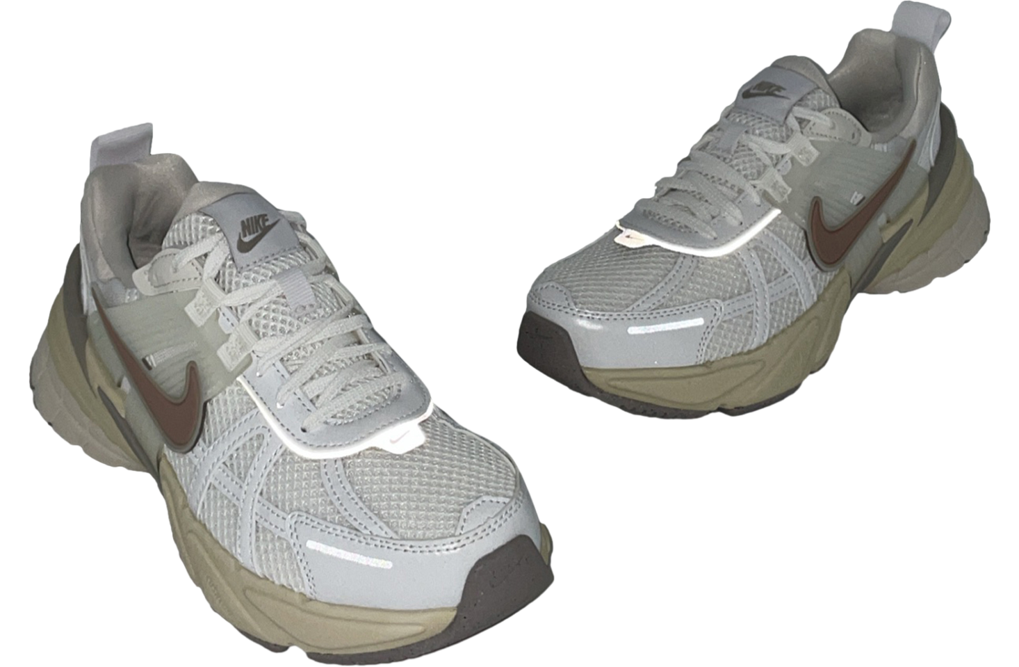 Nike V2k Run Wmns White / Particle Pink