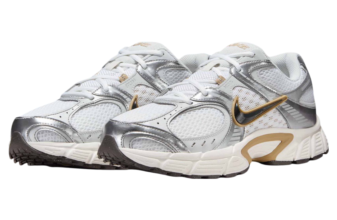 Nike V5 Rnr White / Gold