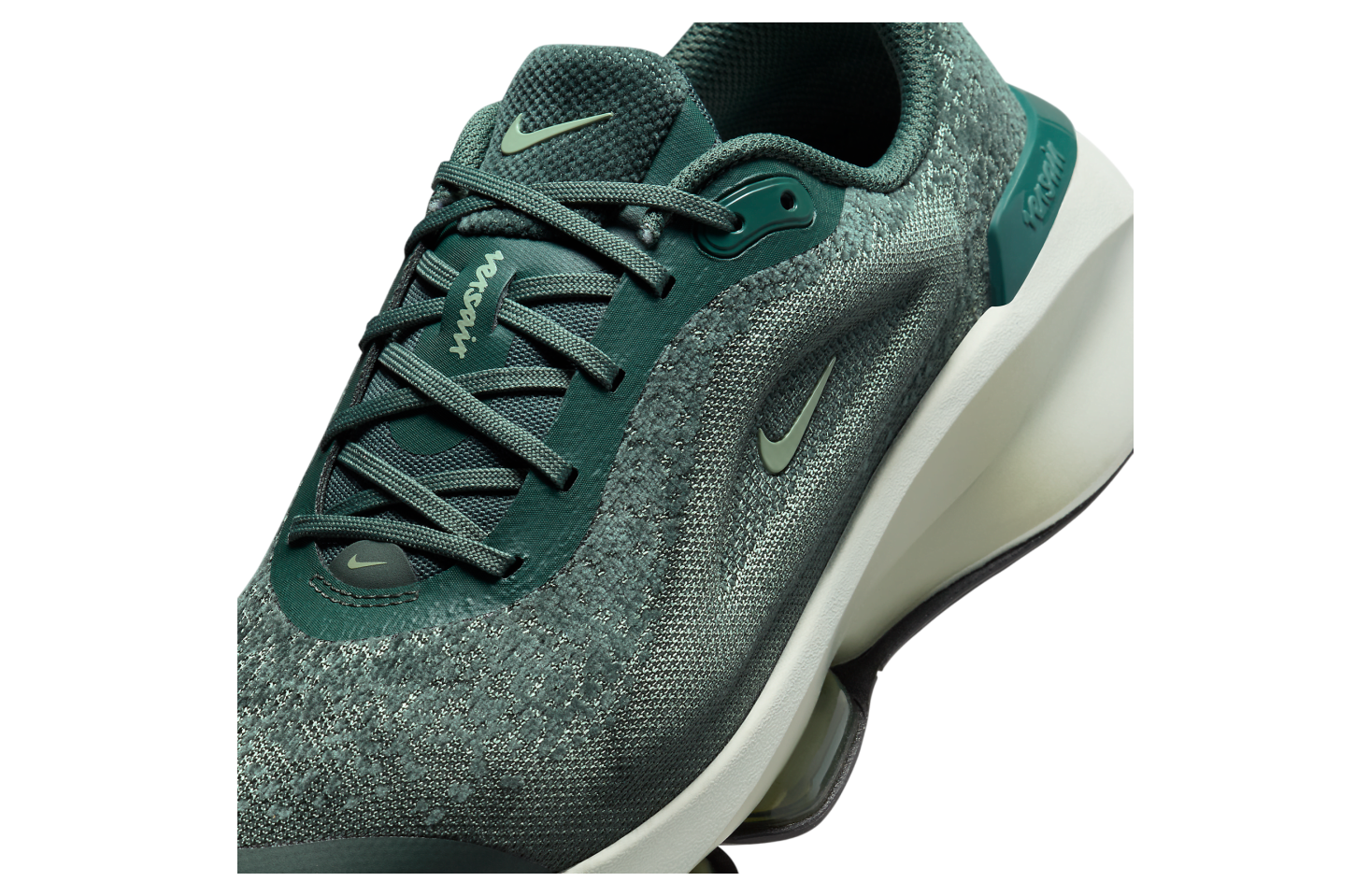 Nike Versair WMNS Vintage Green / Light Silver