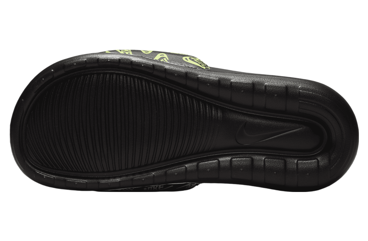 Nike Victori One Black / Volt