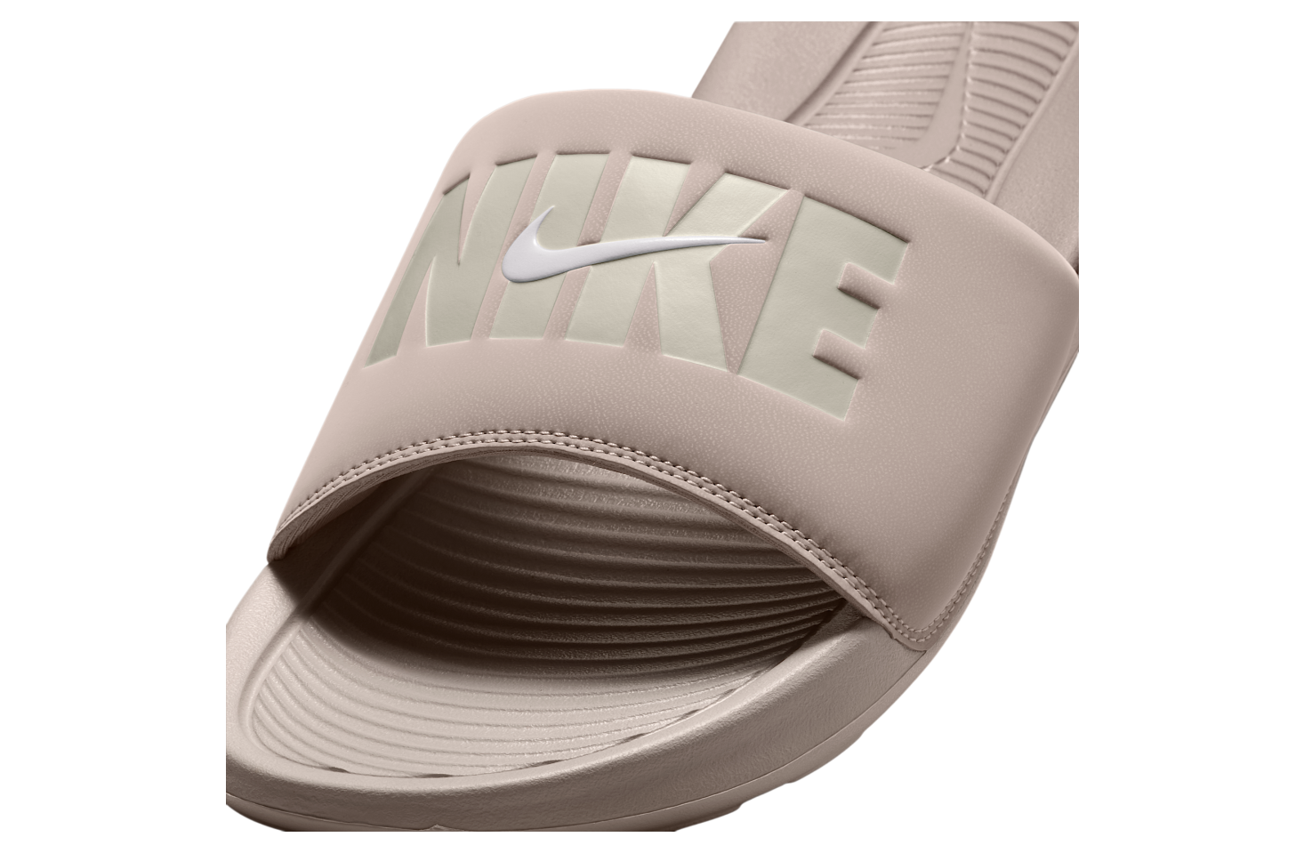 Nike Victori One Se College Grey / White