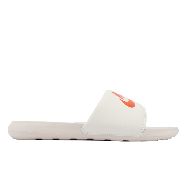 Nike Victori One Slide Sail Safety Orange