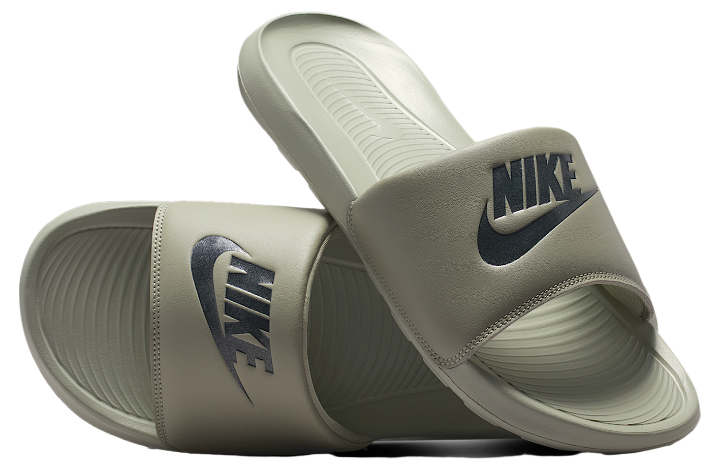 Nike Victori One Spruce Fog / Black