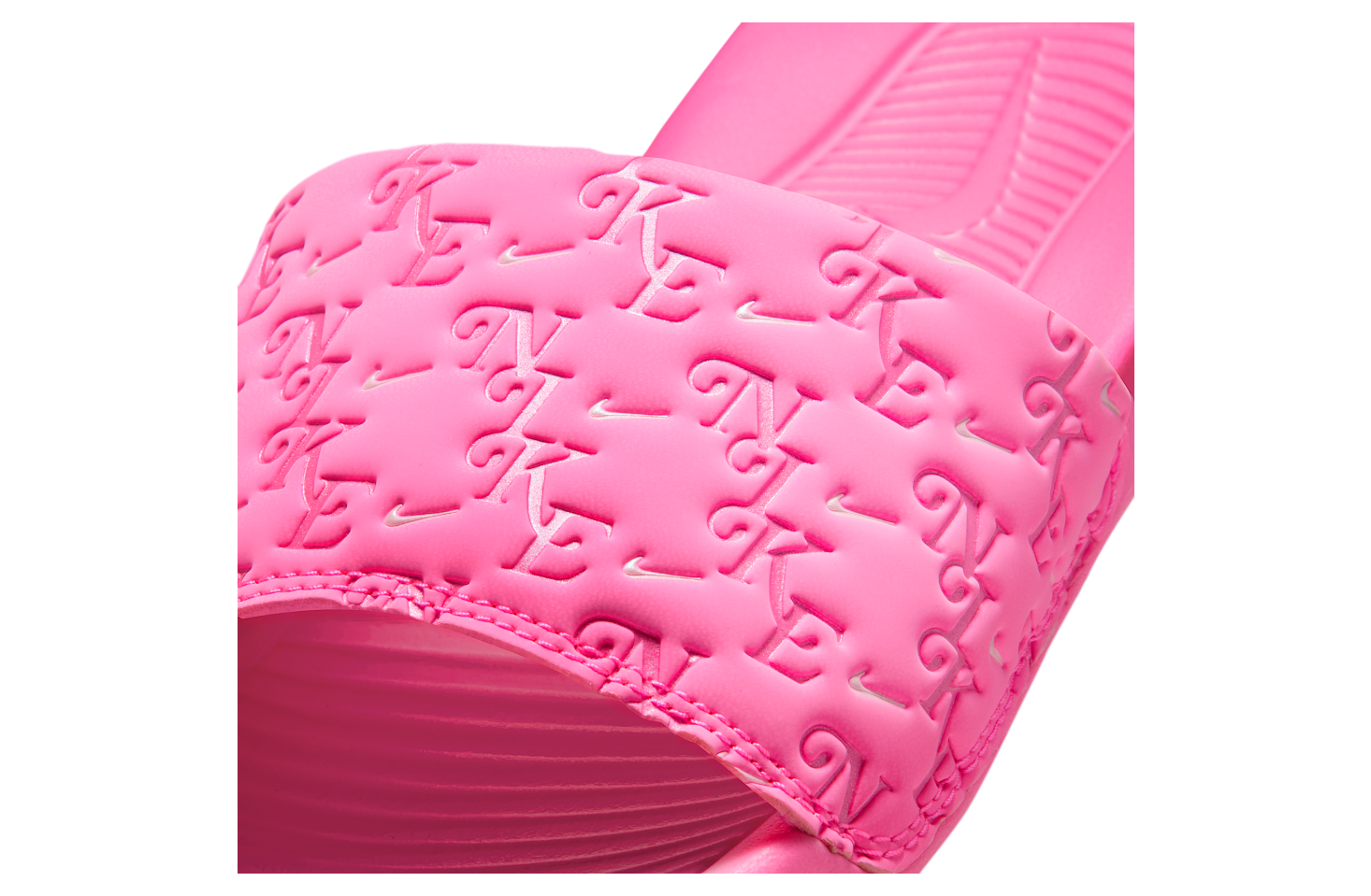 Nike Victori One WMNS Pink Spell / Playful Pink