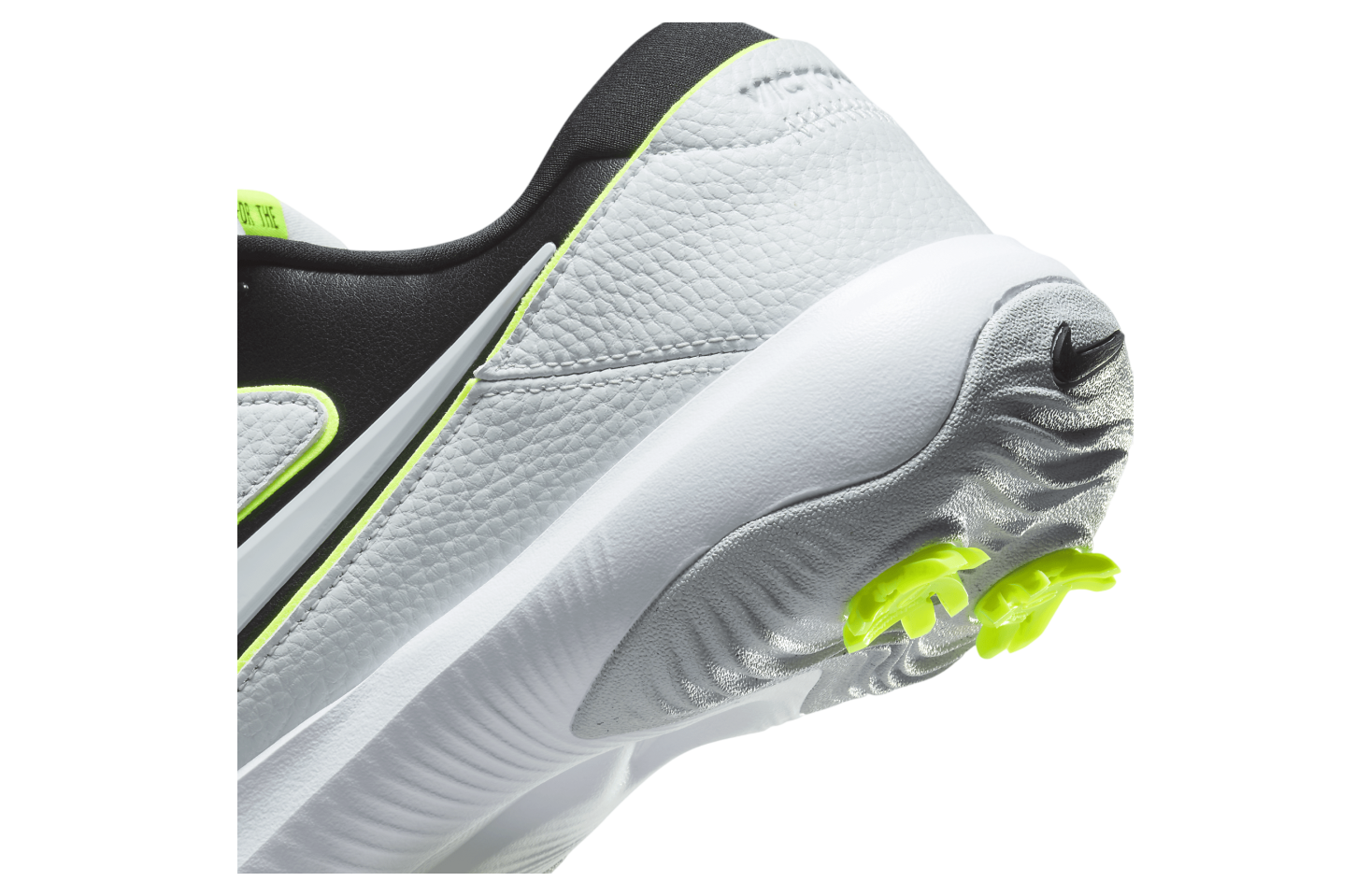 Nike Victory Pro 3 Pure Platinum / Black