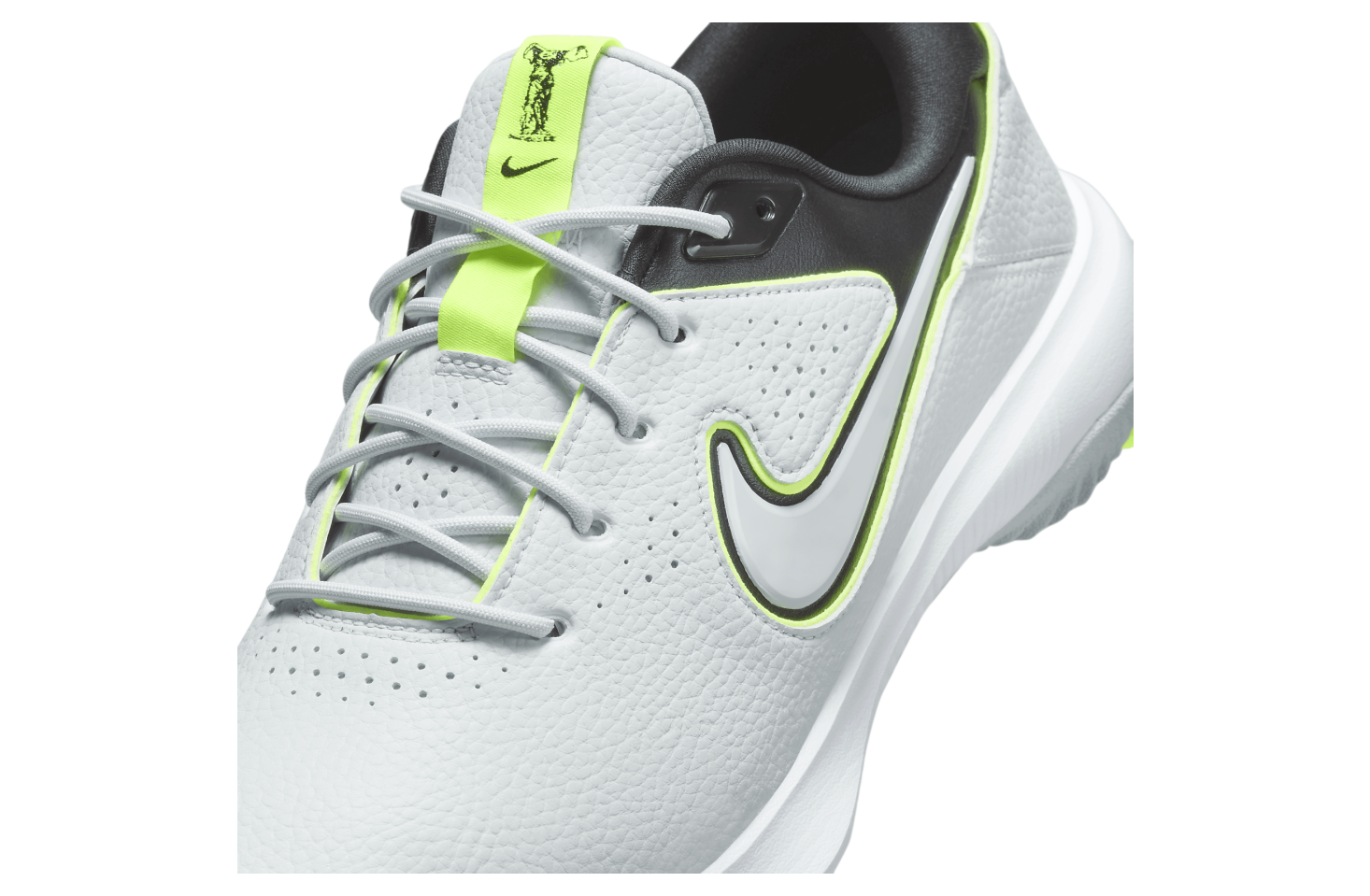 Nike Victory Pro 3 Pure Platinum / Black Volt