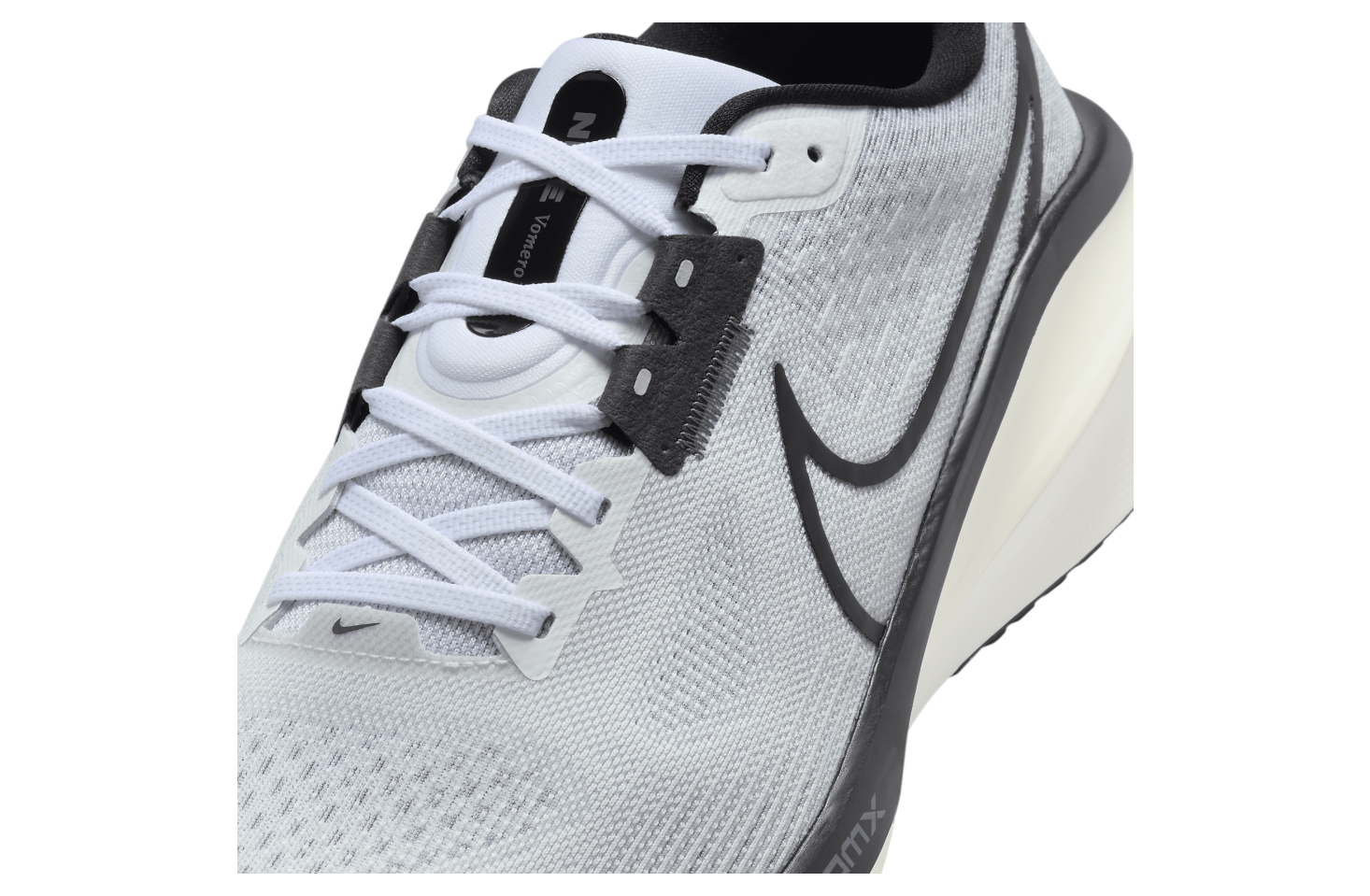 Nike Vomero 17 White / Pure Platinum (Extra Wide)