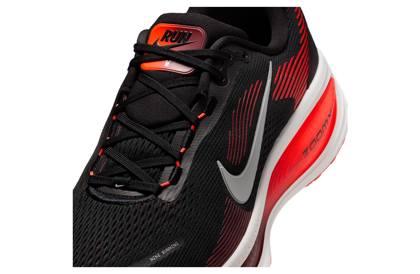 ◆正規品◆NIKE VOMERO 18 BLACK BRIGHT CRIMSON◆関税込◆人気 Nike Vomero 18 Black / Bright Crimson - Jun 2025 - HM6803