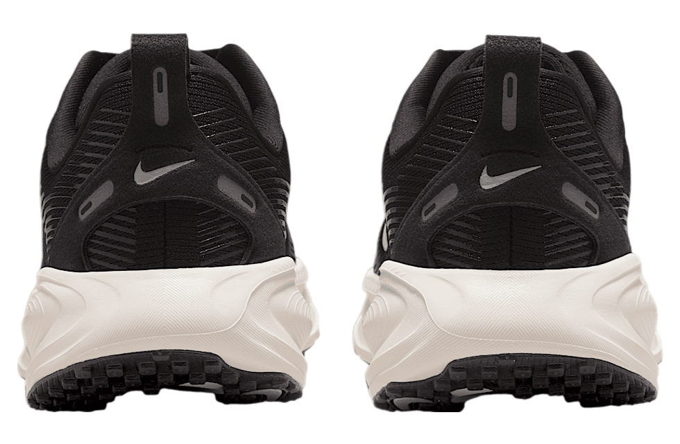 Nike Vomero 18 Gs Black / Coconut Milk