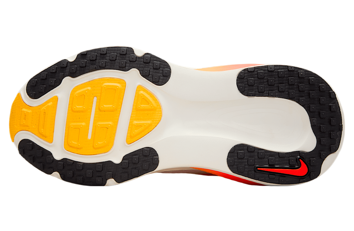 Nike Vomero 18 GS Sail / Bright Crimson