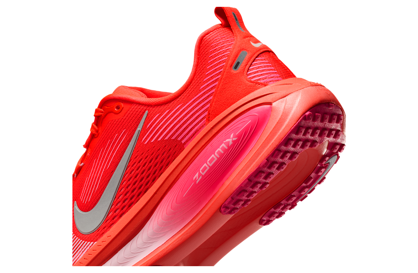 Nike Vomero 18 Wmns Bright Crimson / Hyper Pink