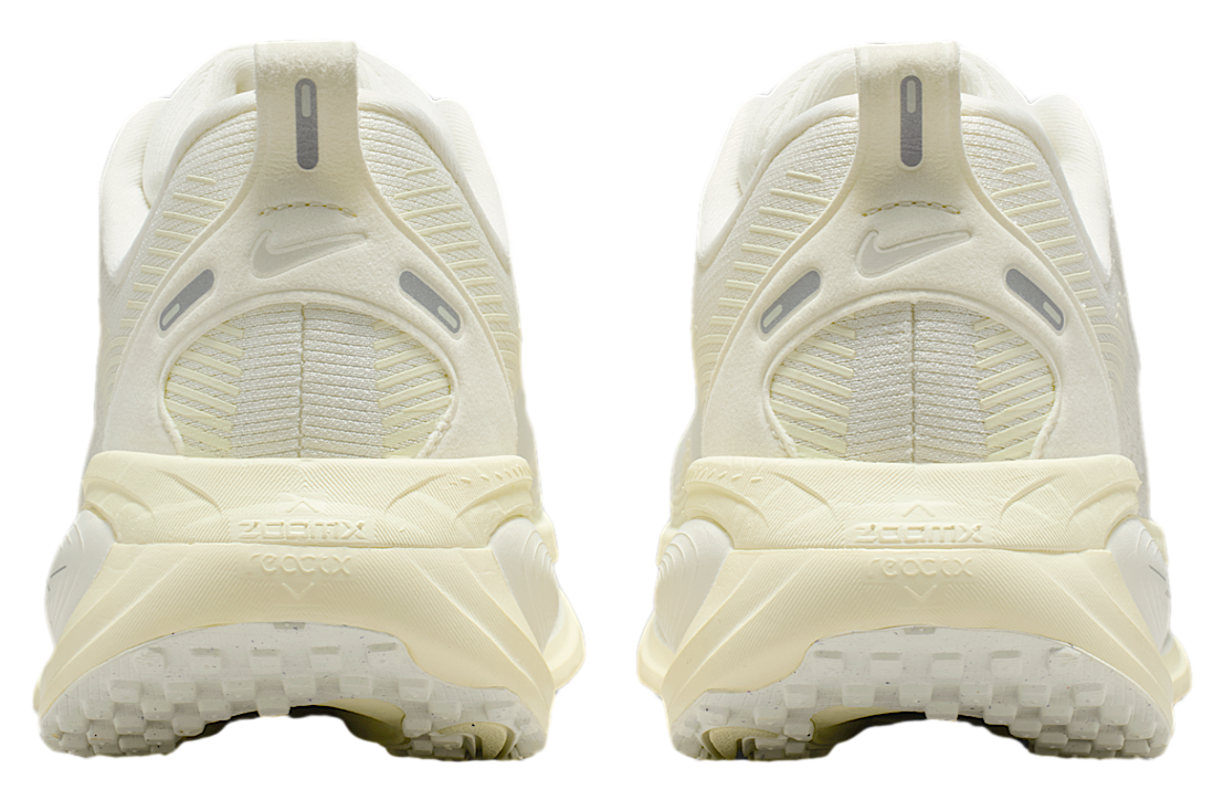 Nike Vomero 18 Wmns Sail / Coconut Milk