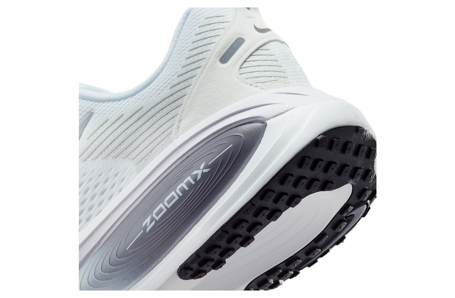 Nike Vomero 18 WMNS White / Photon Dust / Gunsmoke