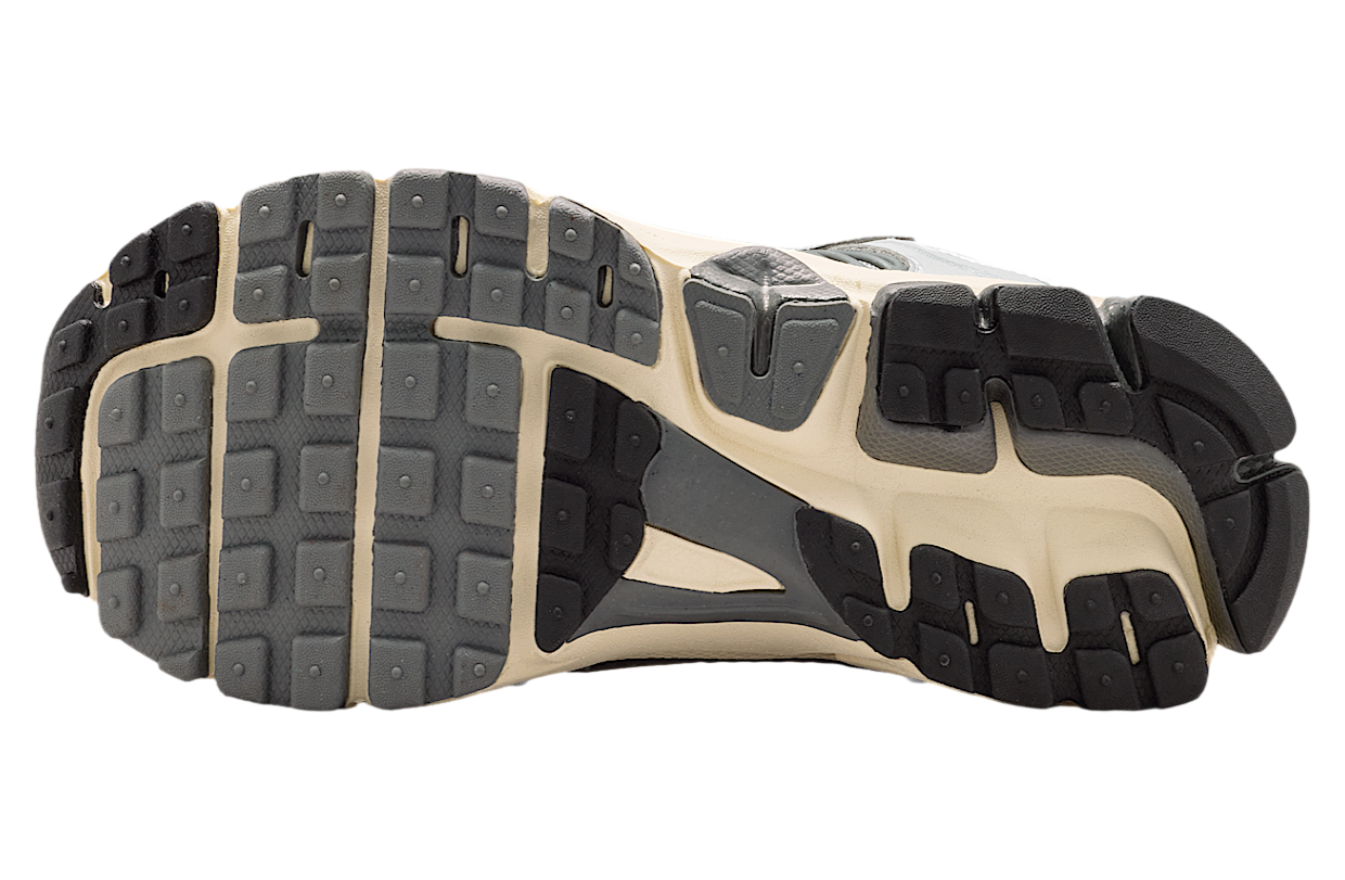 Nike Vomero 5 GS Iron Grey / Metallic Silver