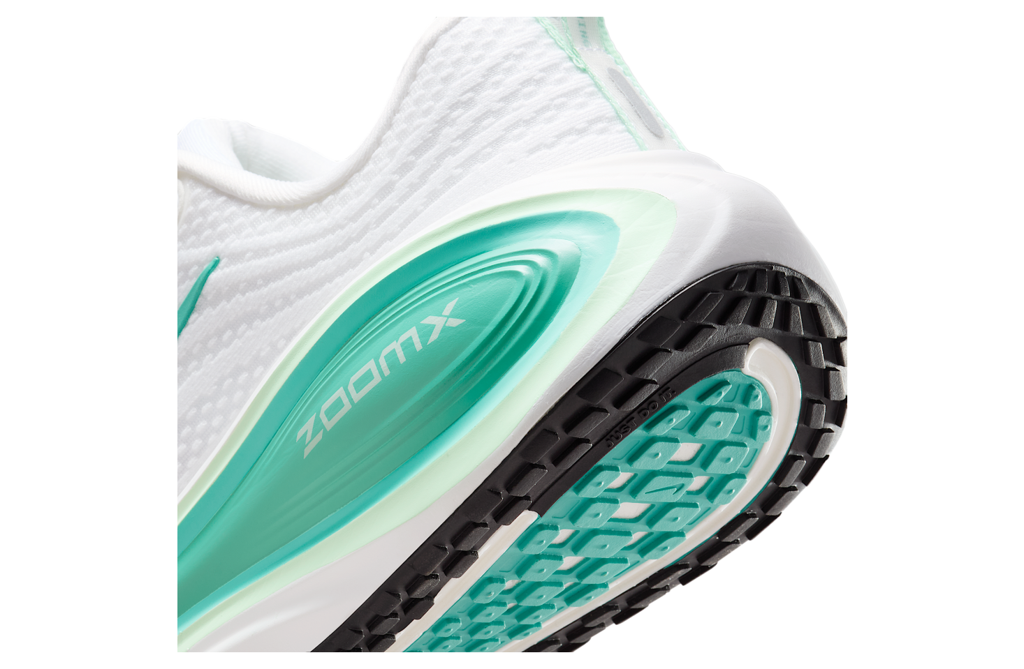 Nike Vomero Plus WMNS White / Mint Foam (Extra Wide)