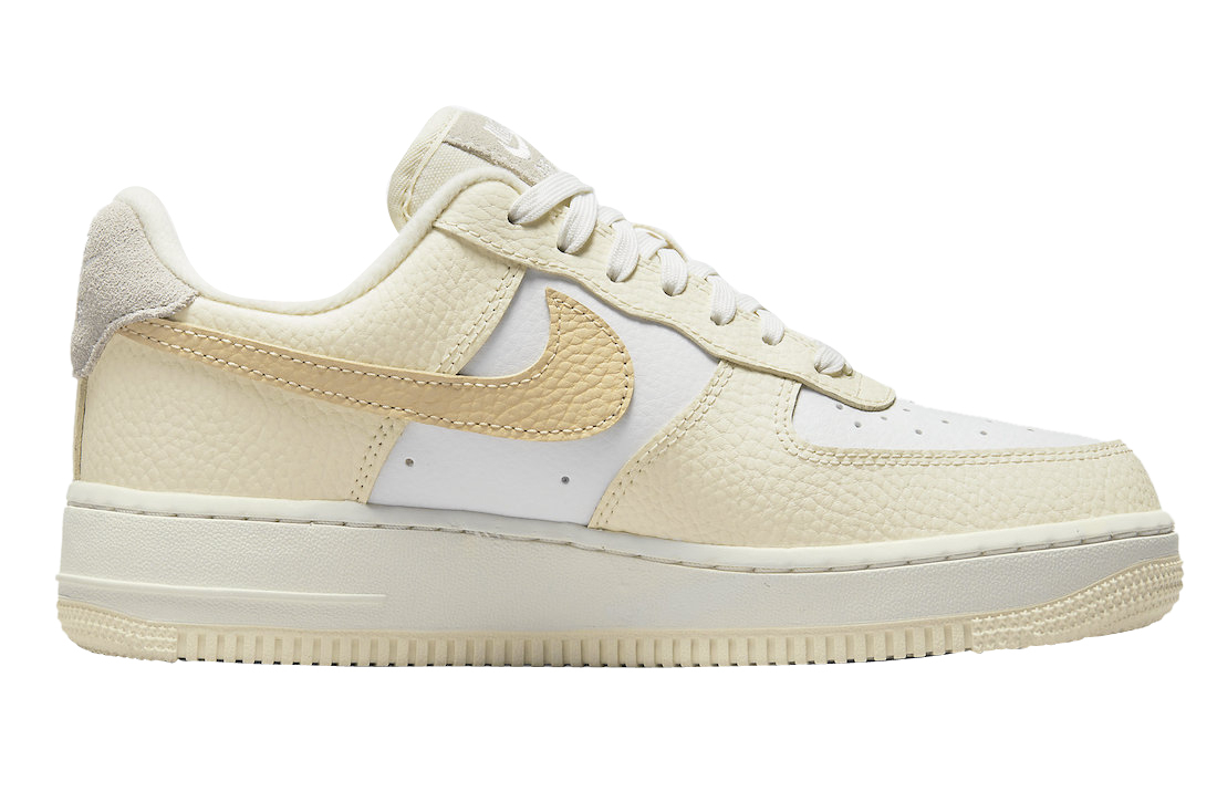 Nike WMNS Air Force 1 Low Coconut Milk