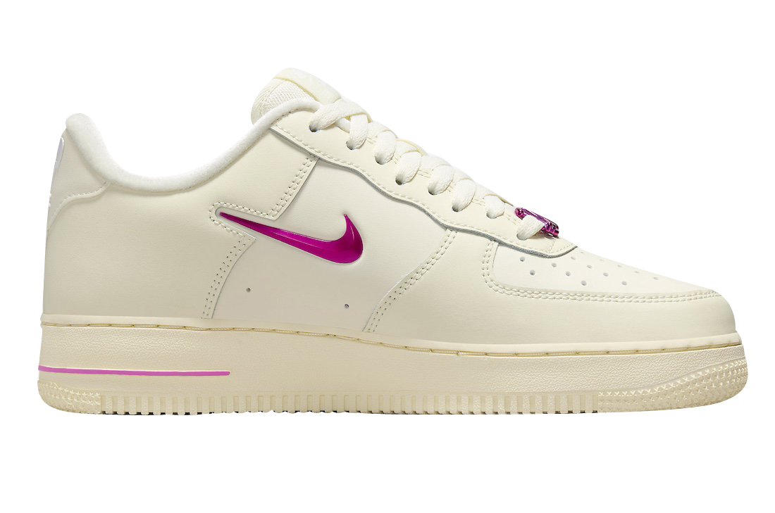 Nike WMNS Air Force 1 Low Just Do It Coconut Milk FB8251-101