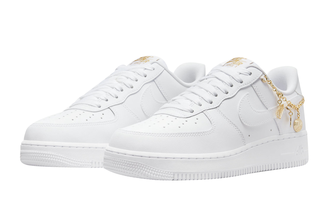 Nike WMNS Air Force 1 Low LX Lucky Charms White DD1525-100