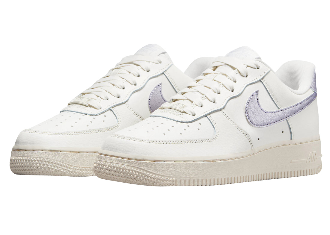 Nike WMNS Air Force 1 Low Oxygen Purple DV7470-100