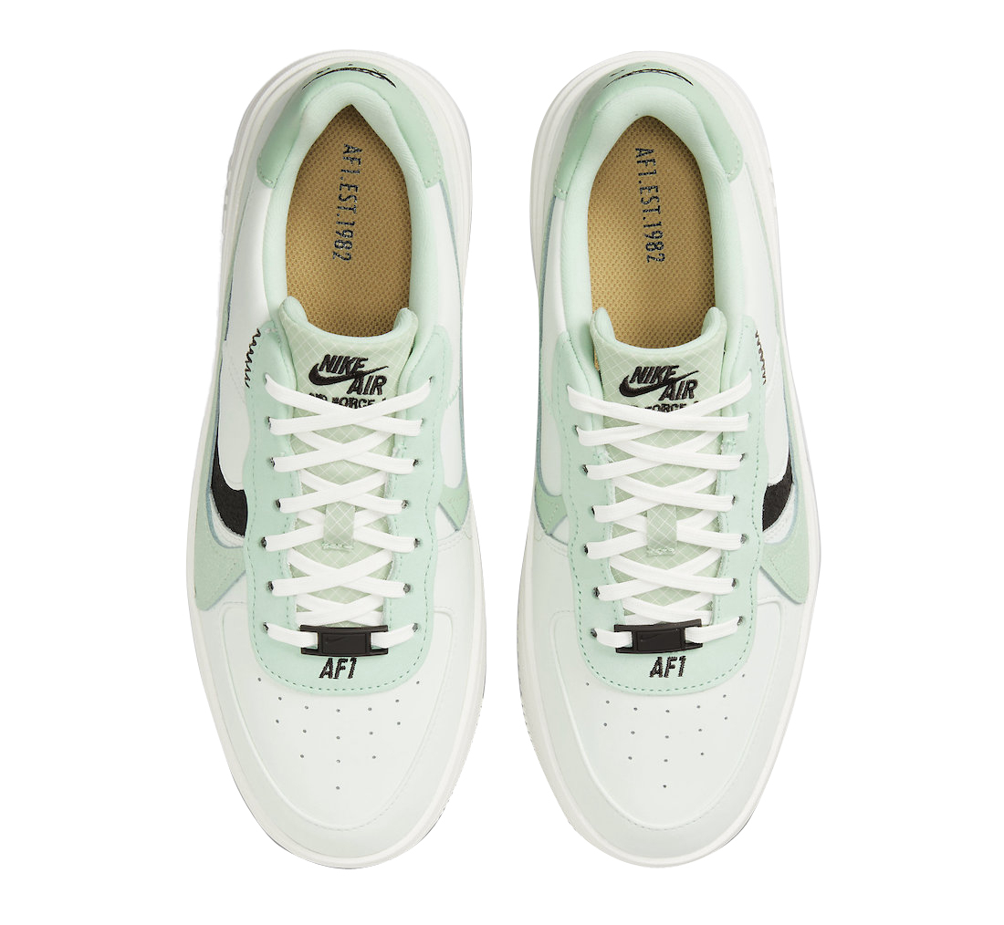 Nike WMNS Air Force 1 PLT.AF.ORM Barely Green