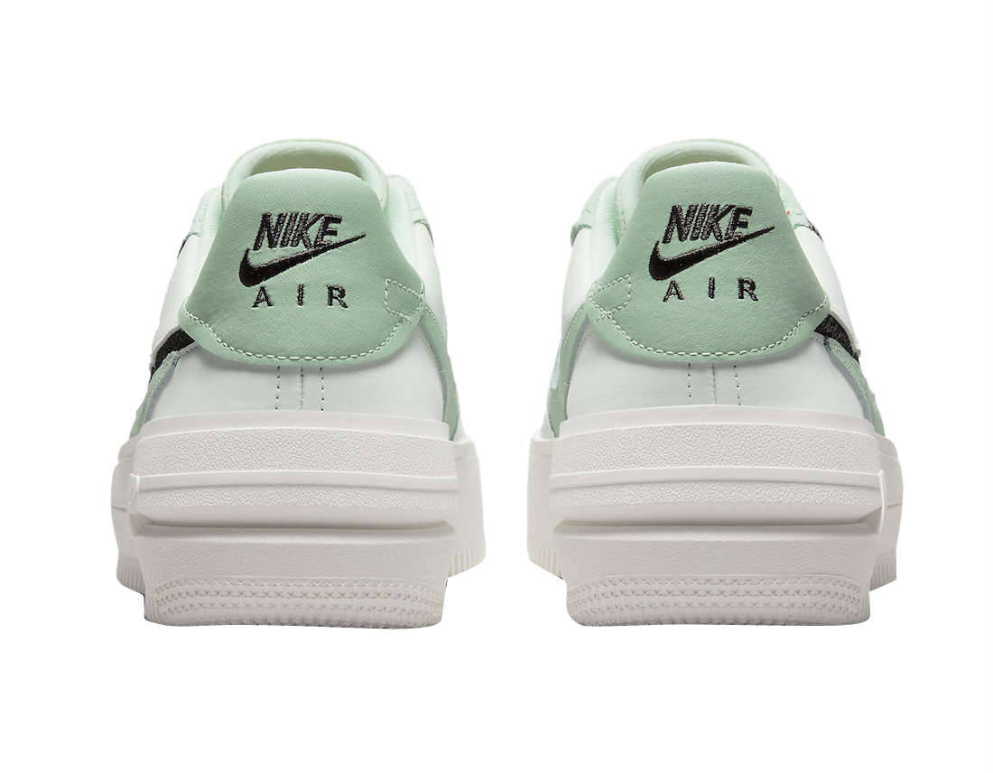 Nike WMNS Air Force 1 PLT.AF.ORM Barely Green