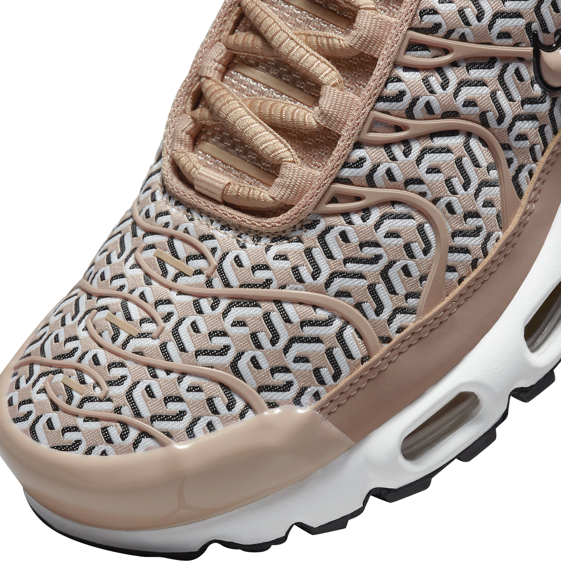 Nike WMNS Air Max Plus United in Victory FB2557-200