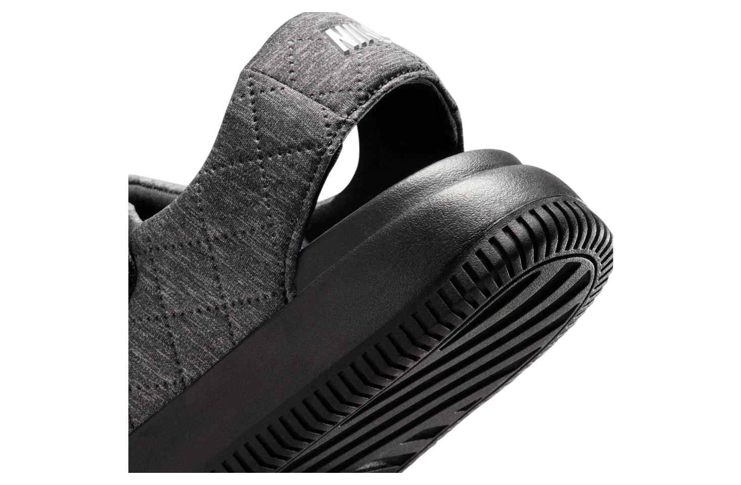 Nike Wmns Calm Sandal Se Black / Metallic Silver Black