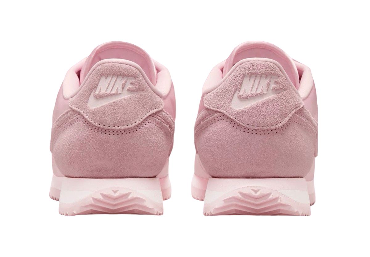 Nike WMNS Cortez Soft Pink