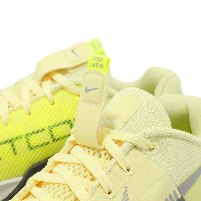 Nike Wmns Metcon 8 Citron Tint / Lt Smoke Grey