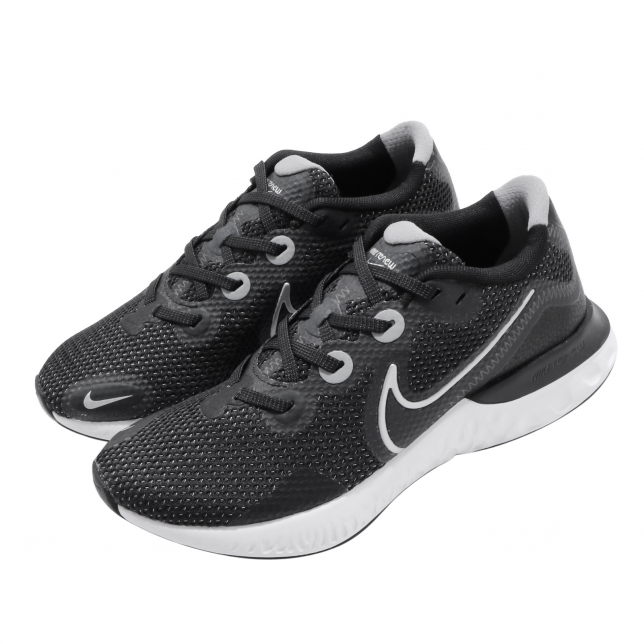 Nike WMNS Renew Run Black Metallic Silver CK6360008