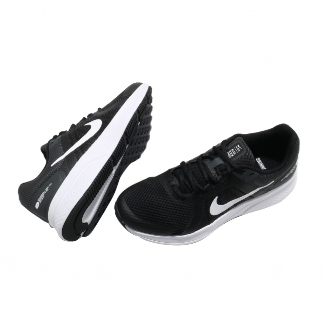 Nike WMNS Run Swift 2 Black White Dark Smoke Grey