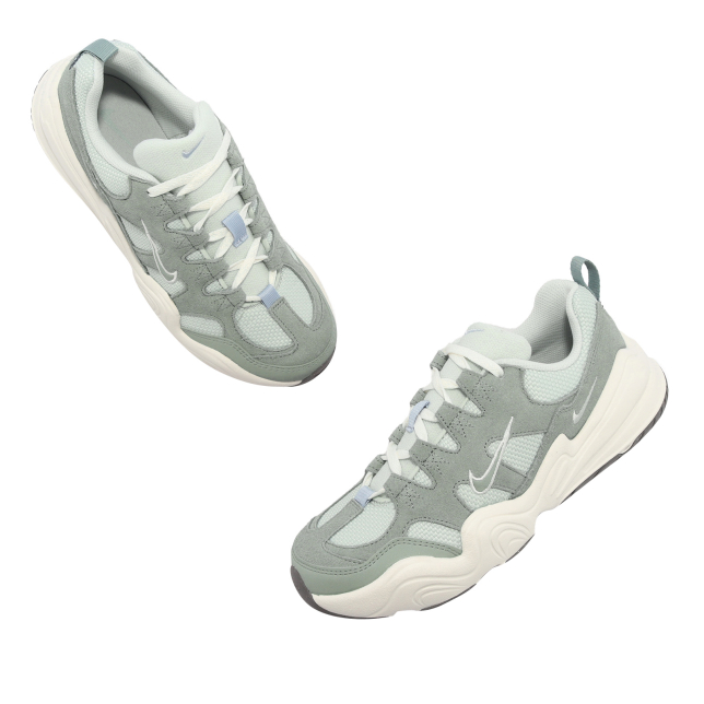 Nike WMNS Tech Hera Light Silver Mica Green