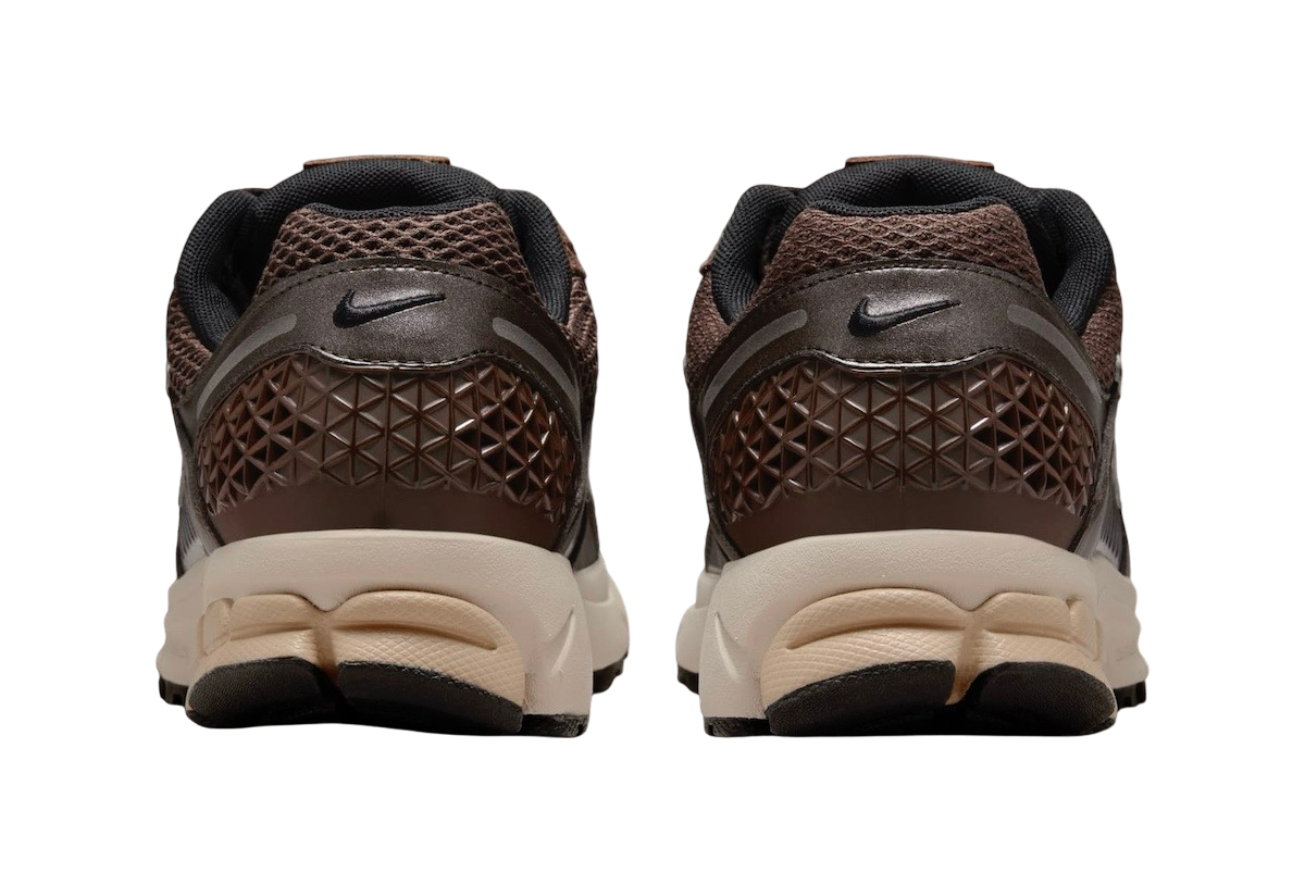 Nike WMNS Zoom Vomero 5 Baroque Brown