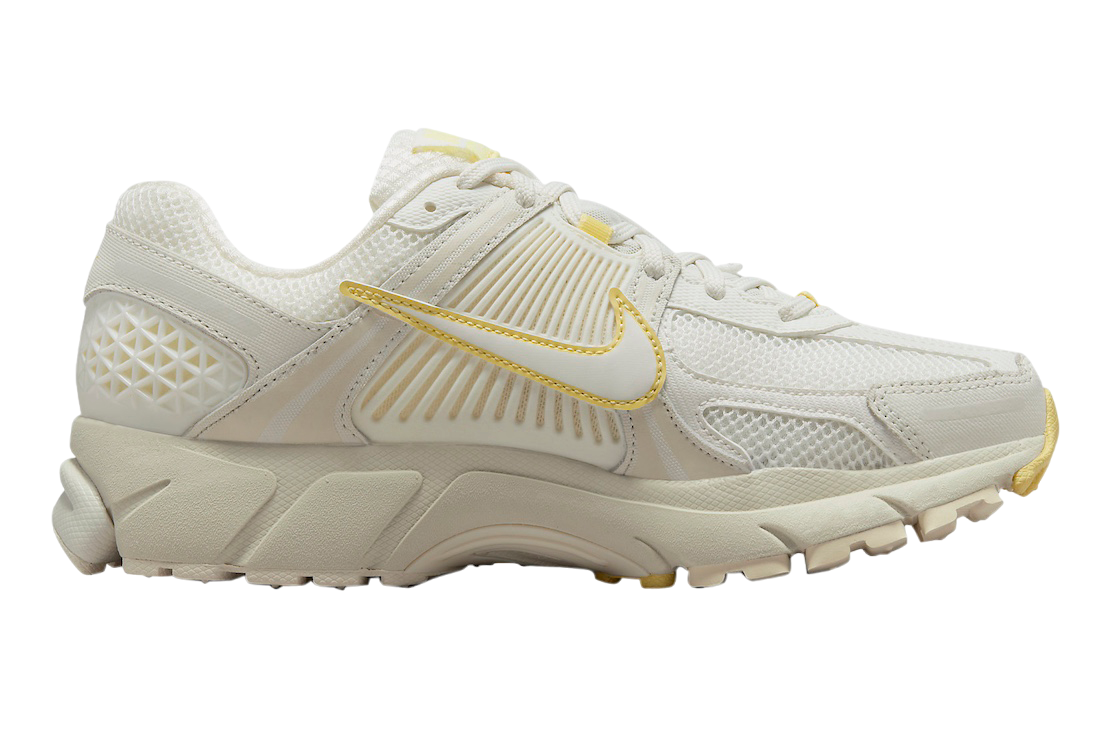 Nike WMNS Zoom Vomero 5 Sail Soft Yellow