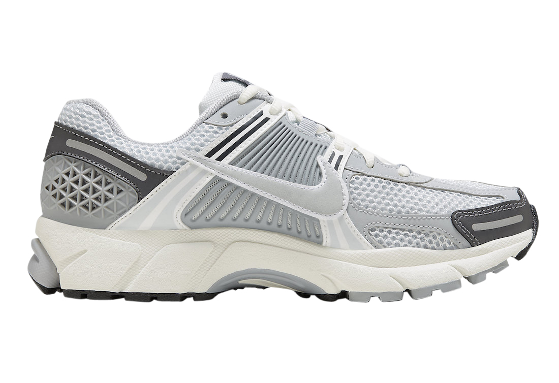 Nike WMNS Zoom Vomero 5 Wolf Grey Cool Grey