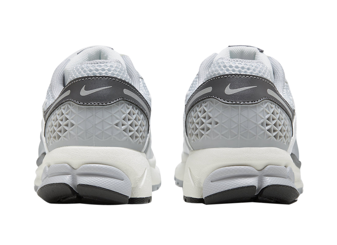 Nike WMNS Zoom Vomero 5 Wolf Grey Cool Grey - Mar 2023 - FD9919-001