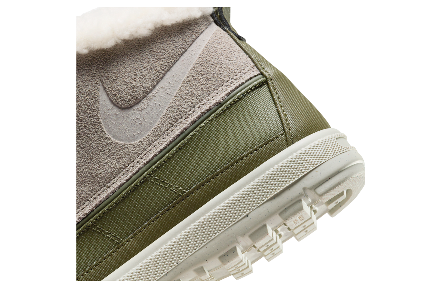 Nike Woodside Chukka 2 WMNS Light Taupe / Medium Olive