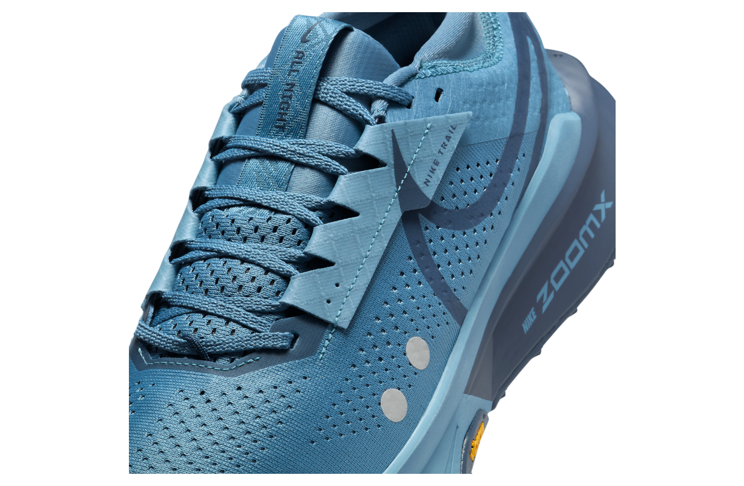 Nike Zegama 2 Smokey Blue / Metallic Platinum / Armory Navy