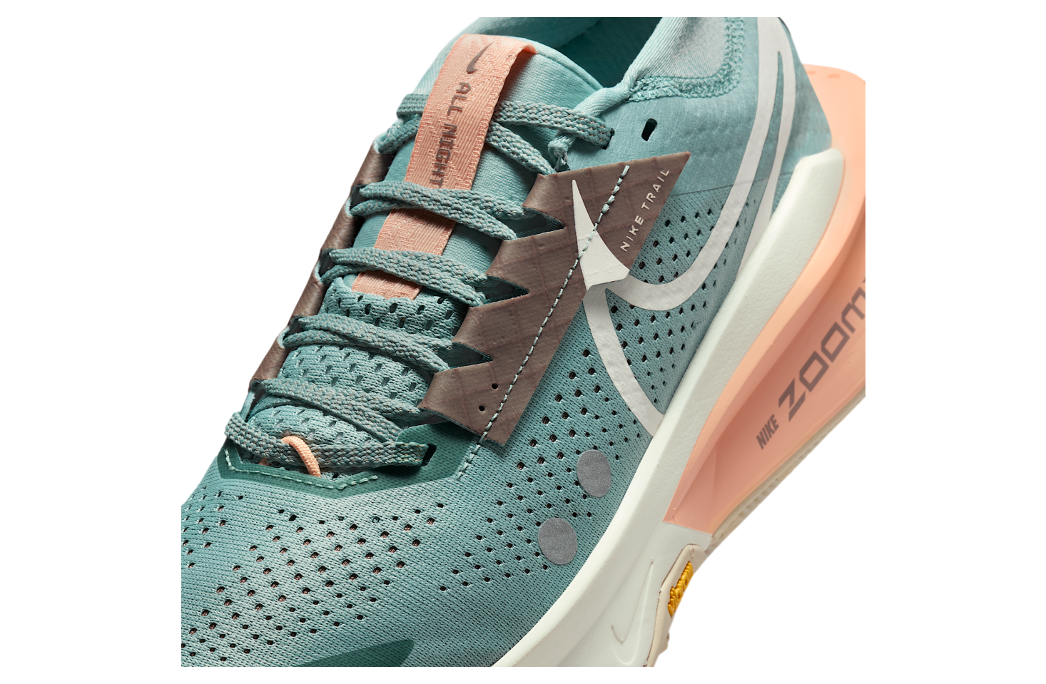 Nike Zegama 2 WMNS Cannon / Orange Chalk - Jun 2025 - FD5191