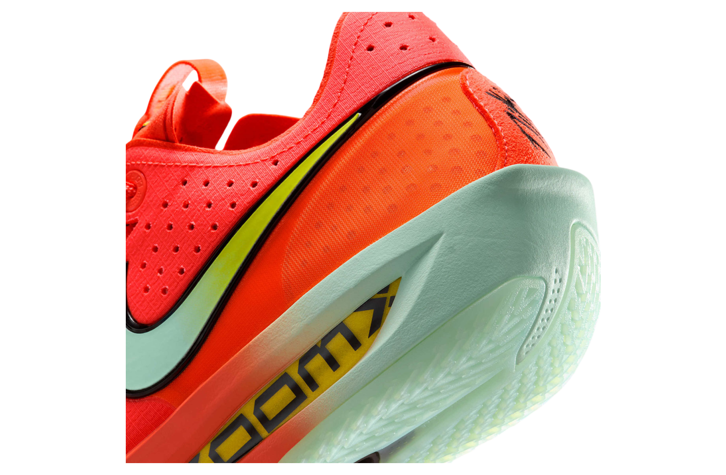 Nike Zoom Gt Cut 3 Bright Mango Bleached Coral