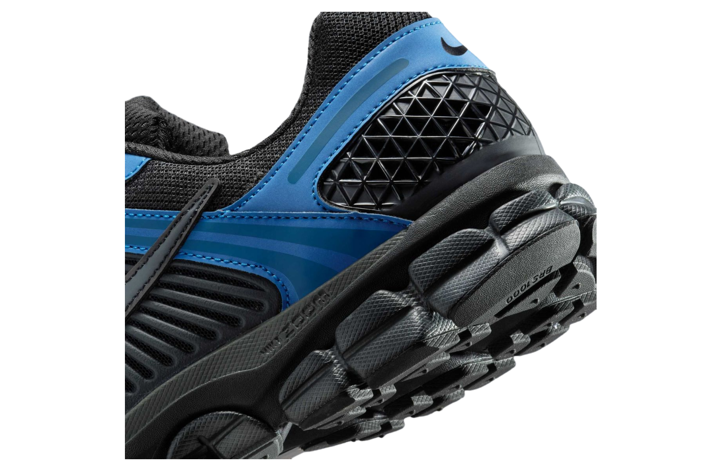 Nike Zoom Vomero 5 Black / Court Blue