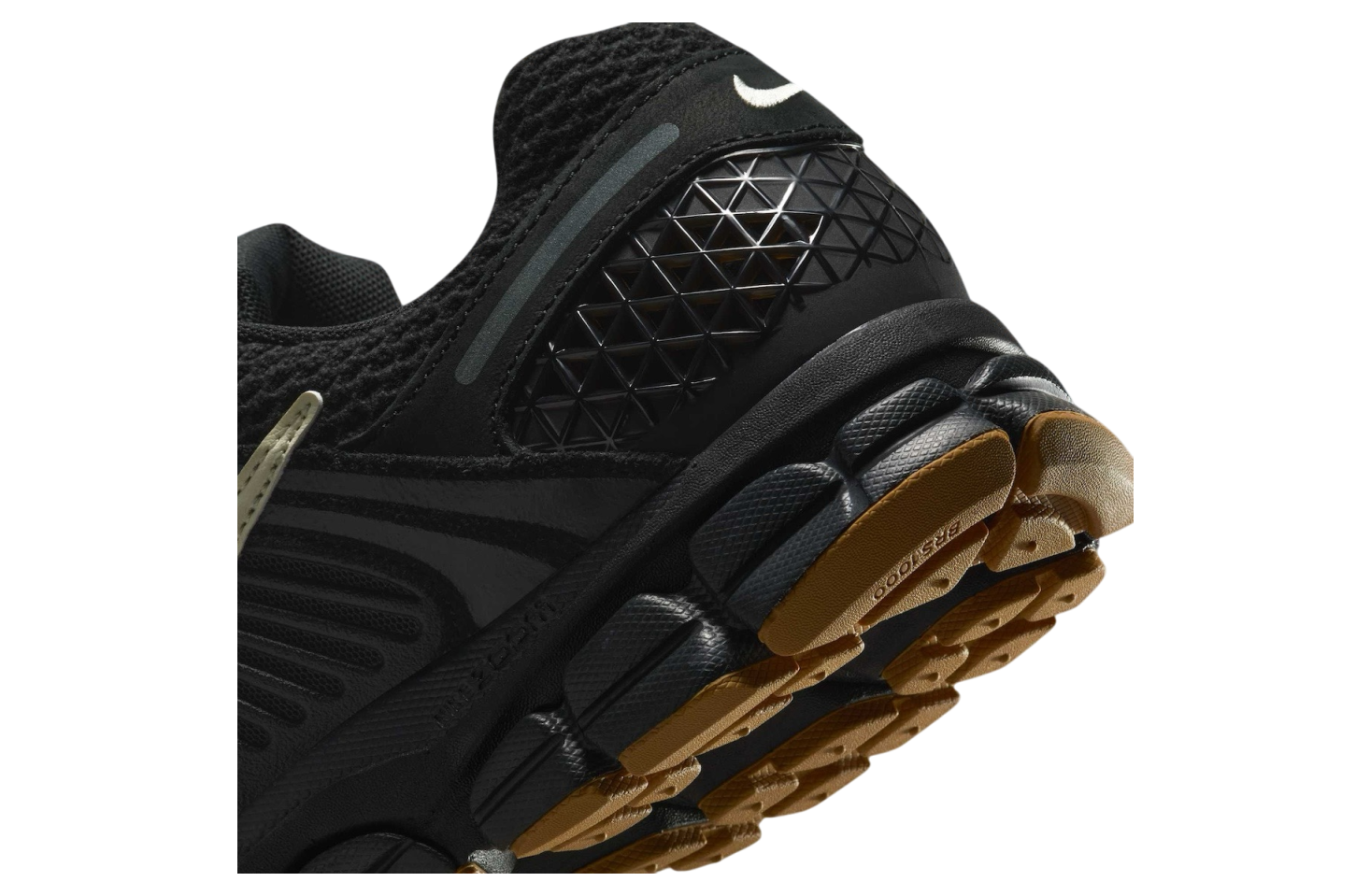 Nike Zoom Vomero 5 Black Gum Black / Medium Gum Brown